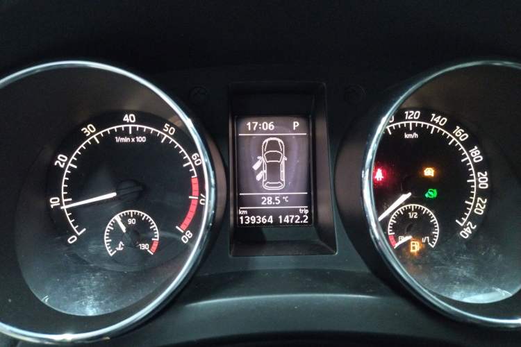 Used Skoda Yeti 2014 1.8TSI DSG All-Wheel Drive Edition Instrument Cluster
