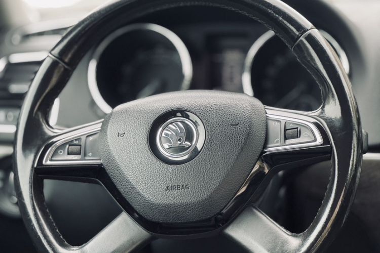 Used Skoda Yeti 2014 1.8TSI DSG All-Wheel Drive Edition Interior 1