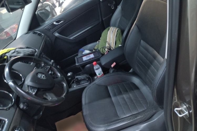Used Skoda Yeti 2014 1.8TSI DSG All-Wheel Drive Edition Left Front Seat