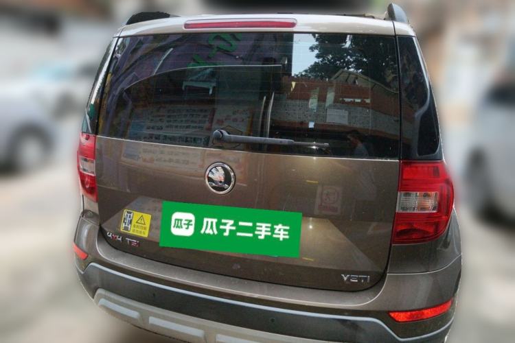 Used Skoda Yeti 2014 1.8TSI DSG Polar Edition Rear