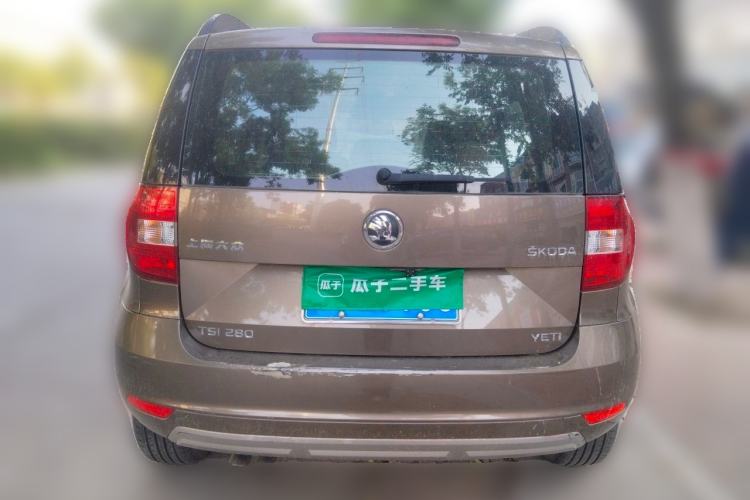 Used Skoda Yeti 2014 1.4TSI DSG Explorer Edition Rear