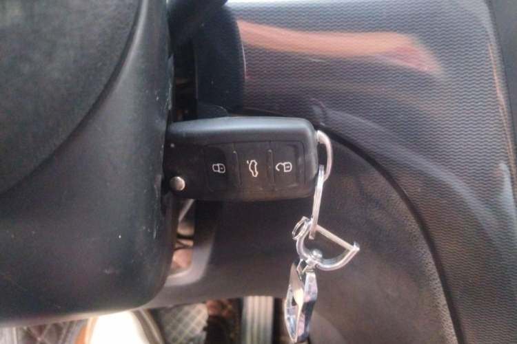 Used Skoda Yeti 2014 1.4TSI DSG Explorer Edition Vehicle Key