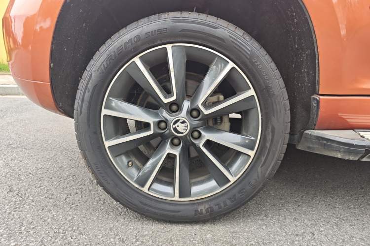 Used Skoda Yeti 2014 1.4 TSI DSG Phantom Edition Exterior 4