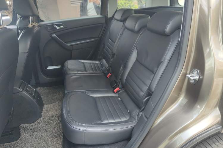Used Skoda Yeti 2014 1.4 TSI DSG Phantom Edition Left Rear Seat