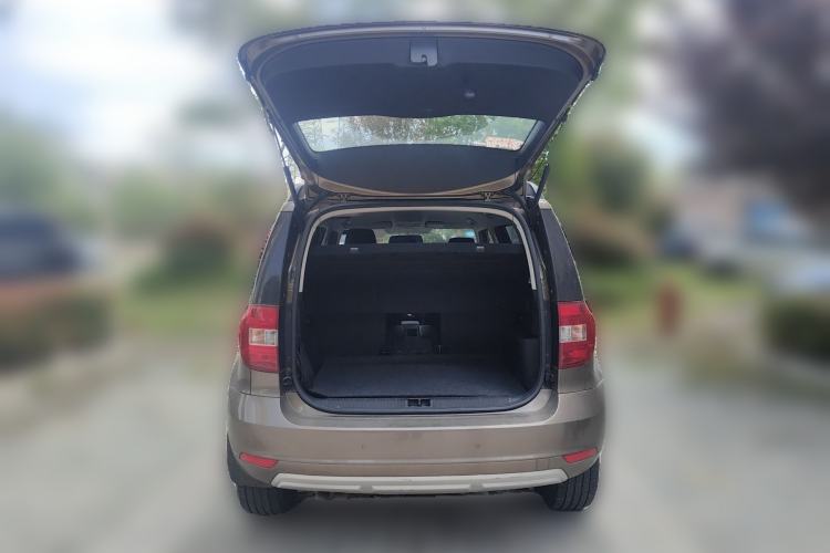 Used Skoda Yeti 2014 1.4 TSI DSG Phantom Edition Trunk
