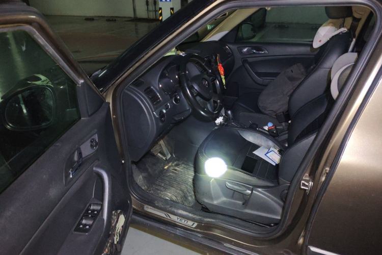 Used Skoda Yeti 2014 1.4 TSI DSG Polar Edition Driver Seat