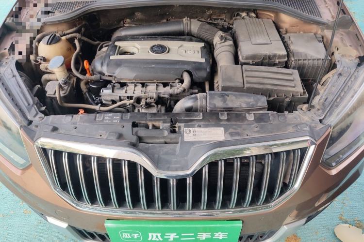 Used Skoda Yeti 2014 1.8TSI DSG Polar Edition Engine Bay