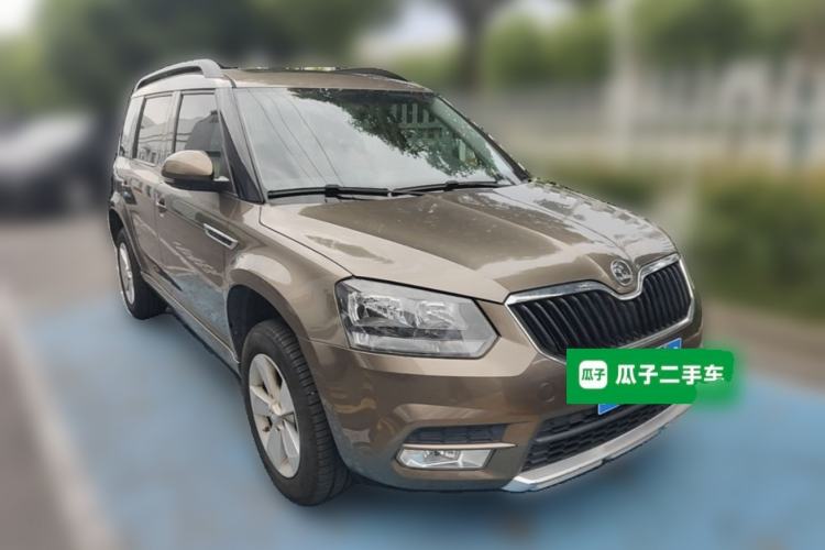Used Skoda Yeti 2014 1.4TSI DSG Explorer Edition Front Right 45 Deg