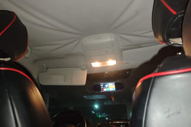 Used Skoda Yeti 2014 1.8TSI DSG Polar Edition Headliner