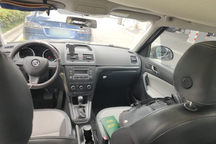 Used Skoda Yeti 2014 1.4TSI DSG Explorer Edition Headliner