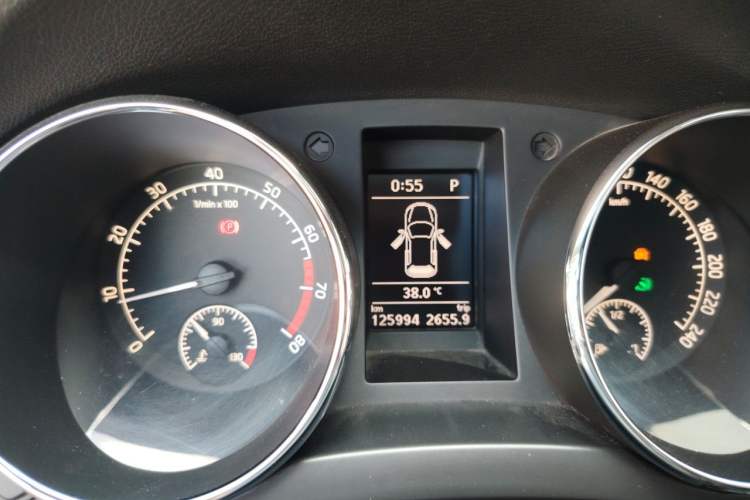 Used Skoda Yeti 2014 1.8TSI DSG All-Wheel Drive Edition Instrument Cluster