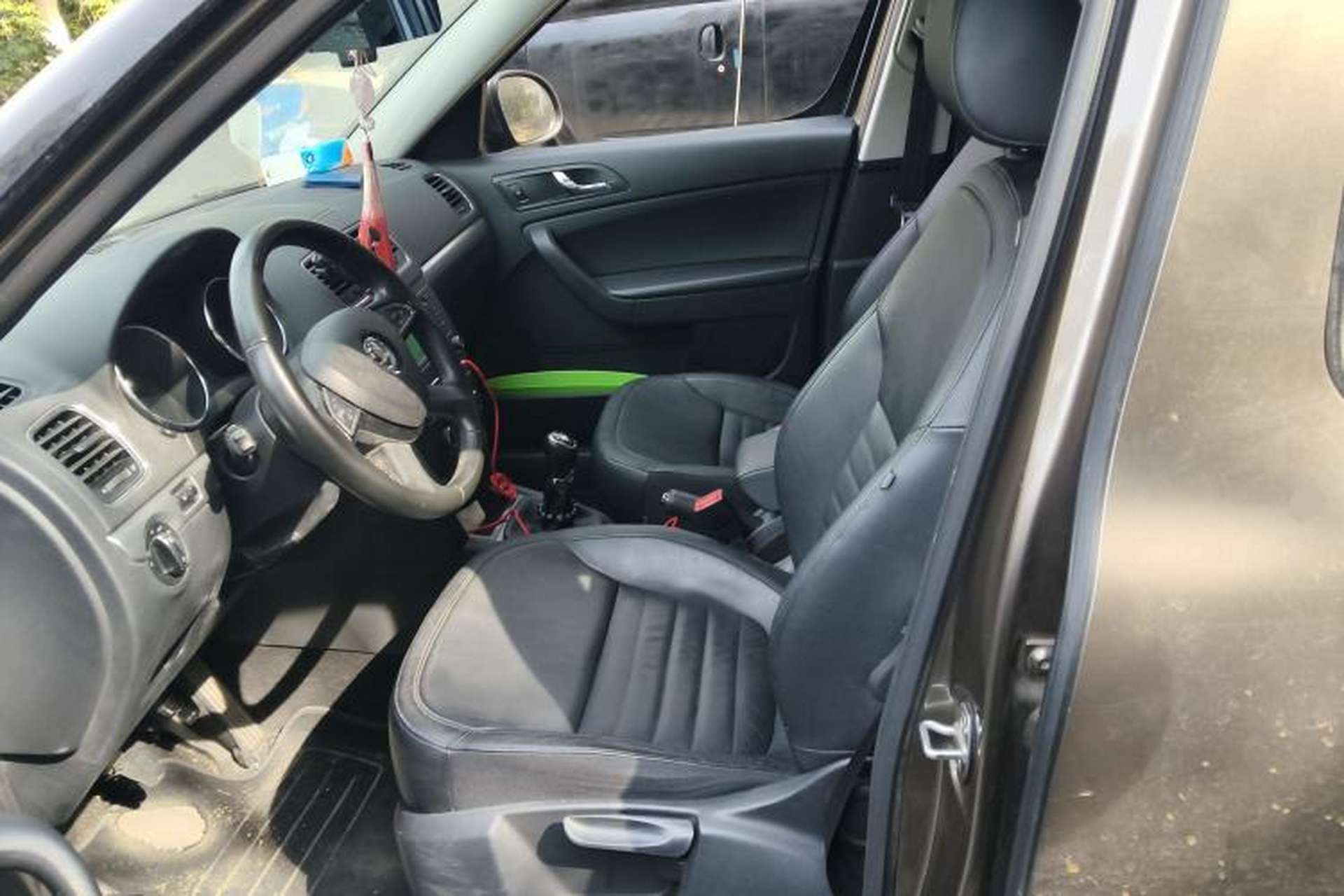 Used Skoda Yeti 2014 1.4TSI Manual Polar Edition Left Front Seat