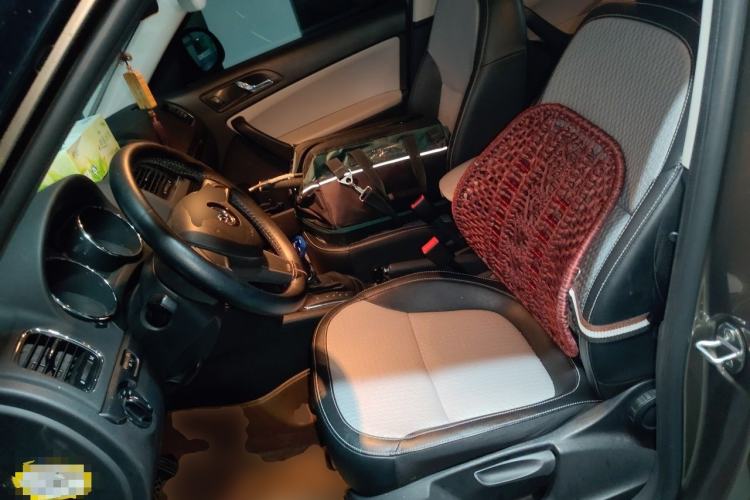Used Skoda Yeti 2014 1.4TSI DSG Vibrant Edition Left Front Seat