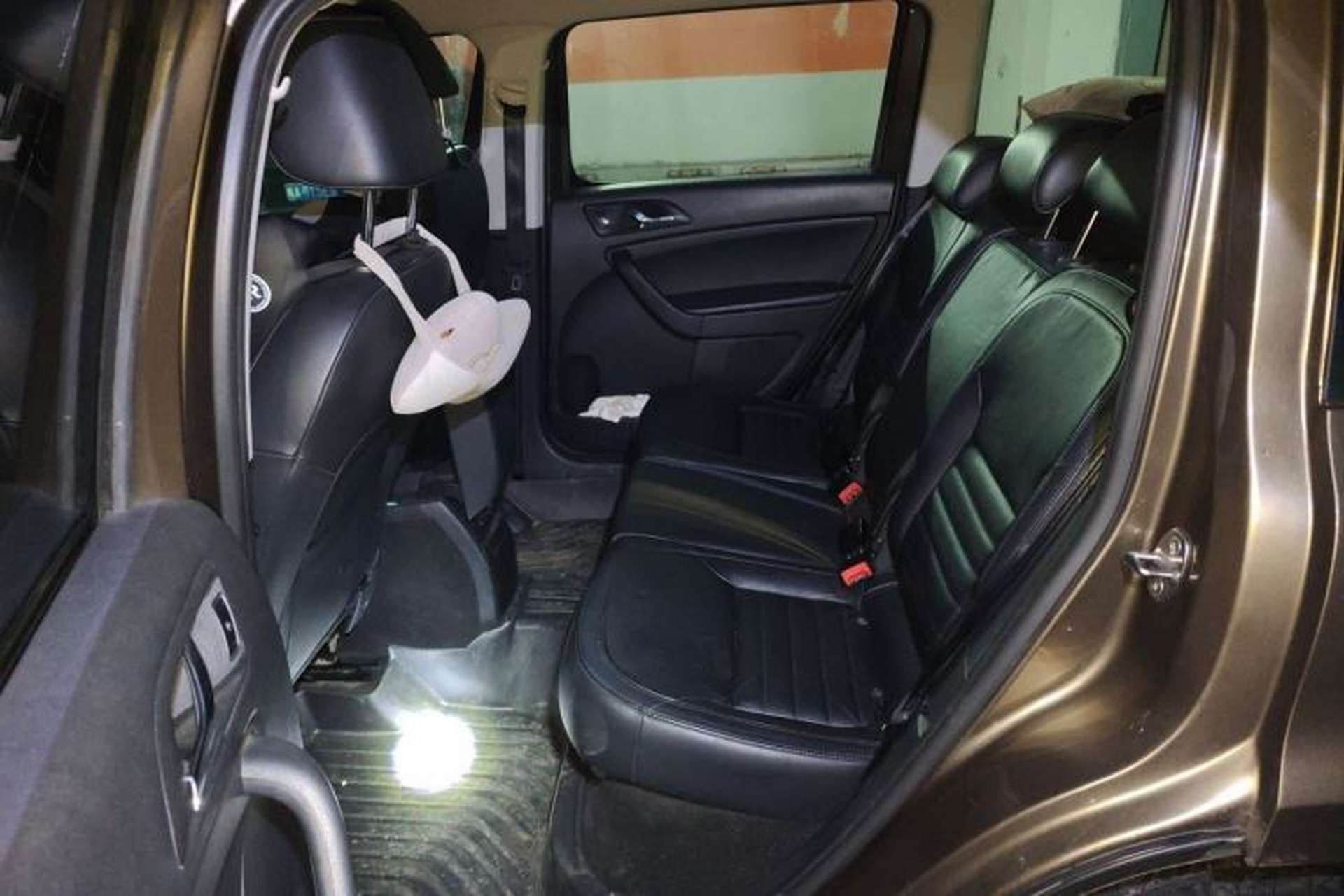 Used Skoda Yeti 2014 1.4 TSI DSG Polar Edition Left Rear Seat
