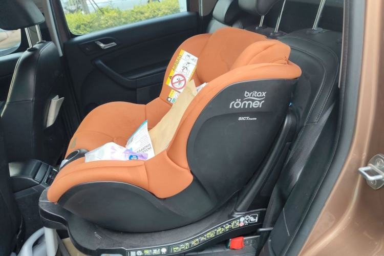 Used Skoda Yeti 2014 1.8TSI DSG Polar Edition Left Rear Seat