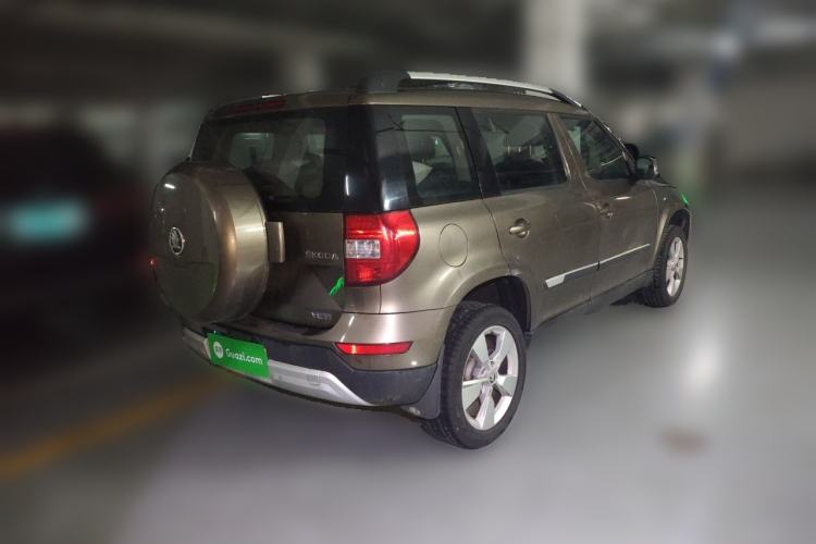 Used Skoda Yeti 2014 1.4 TSI DSG Polar Edition Rear Right 45 Deg
