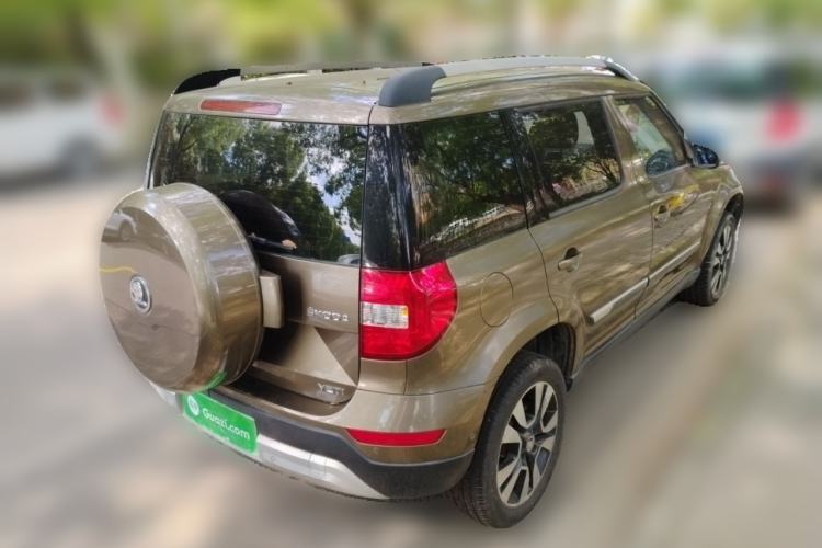 Used Skoda Yeti 2014 1.8TSI DSG All-Wheel Drive Edition Rear Right 45 Deg