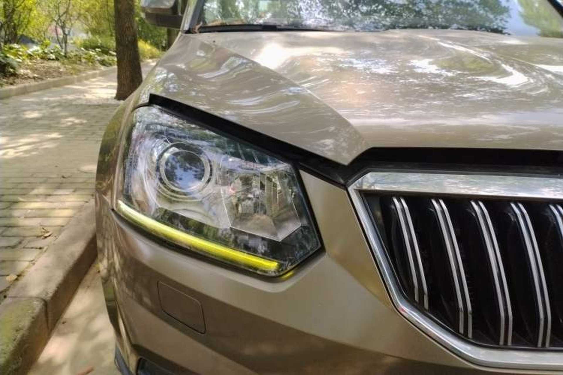 Used Skoda Yeti 2014 1.8TSI DSG All-Wheel Drive Edition Right Front Headlight