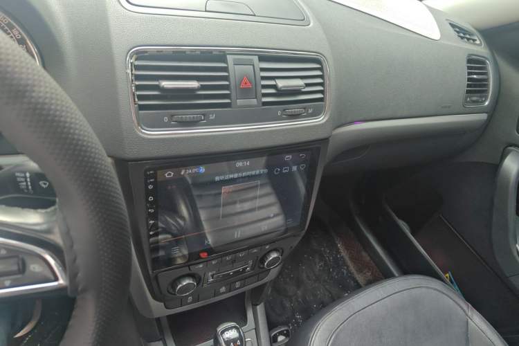 Used Skoda Yeti 2014 1.8TSI DSG Polar Edition Audio And AC Panel