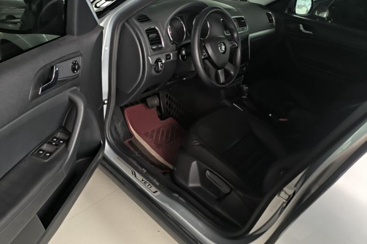 Used Skoda Yeti 2014 1.4TSI DSG Explorer Edition Driver Seat