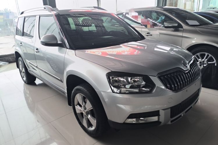 Used Skoda Yeti 2014 1.4TSI DSG Explorer Edition Front Right 45 Deg