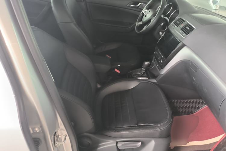 Used Skoda Yeti 2014 1.4TSI DSG Explorer Edition Right Front Seat