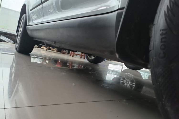 Used Skoda Yeti 2014 1.4TSI DSG Explorer Edition Right Side Sill