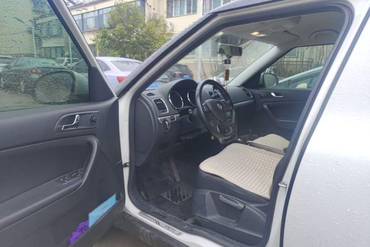 Used Skoda Yeti 2014 1.4 TSI DSG Polar Edition Driver Seat