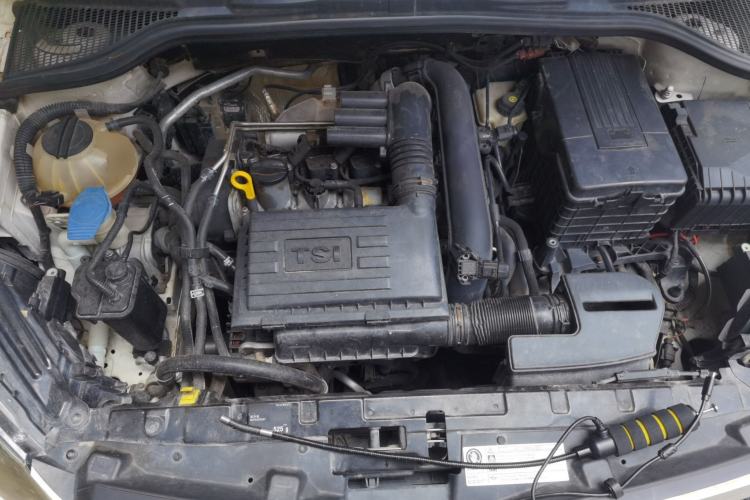 Used Skoda Yeti 2014 1.4TSI DSG Vibrant Edition Engine Bay