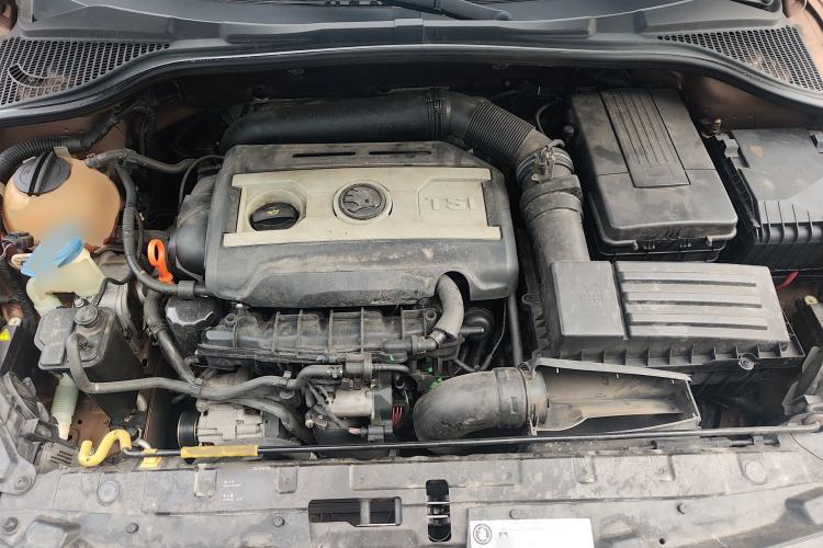 Used Skoda Yeti 2014 1.8TSI DSG All-Wheel Drive Edition Engine Bay
