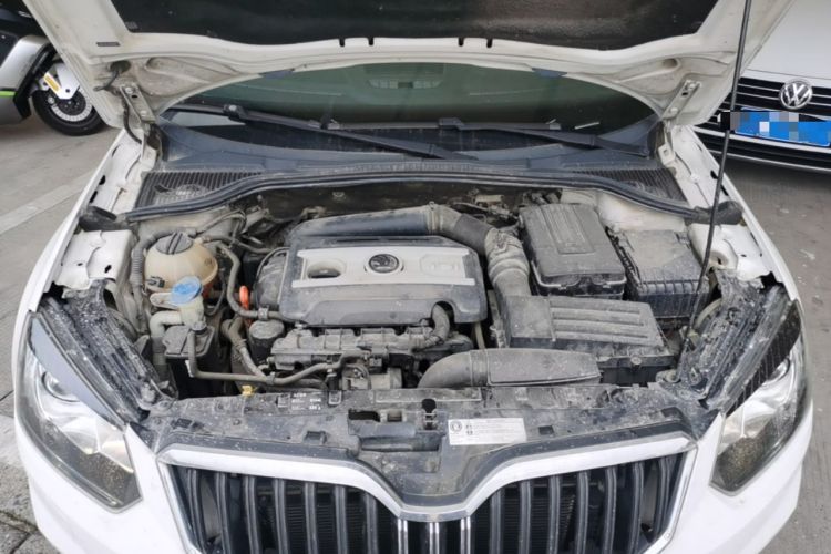 Used Skoda Yeti 2014 1.8TSI DSG All-Wheel Drive Edition Engine Bay