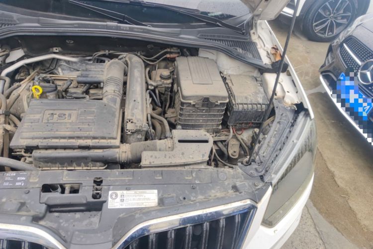 Used Skoda Yeti 2014 1.4 TSI DSG Polar Edition Engine Bay Left