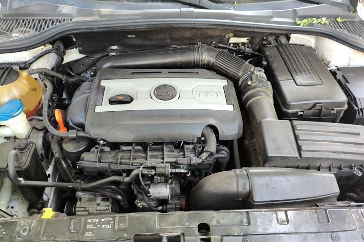 Used Skoda Yeti 2014 1.8TSI DSG All-Wheel Drive Edition Engine Bay