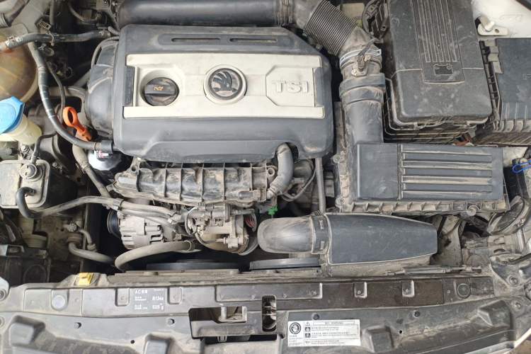 Used Skoda Yeti 2014 1.8TSI DSG Polar Edition Engine Bay