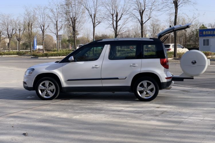 Used Skoda Yeti 2014 1.4 TSI DSG Polar Edition Exterior 2