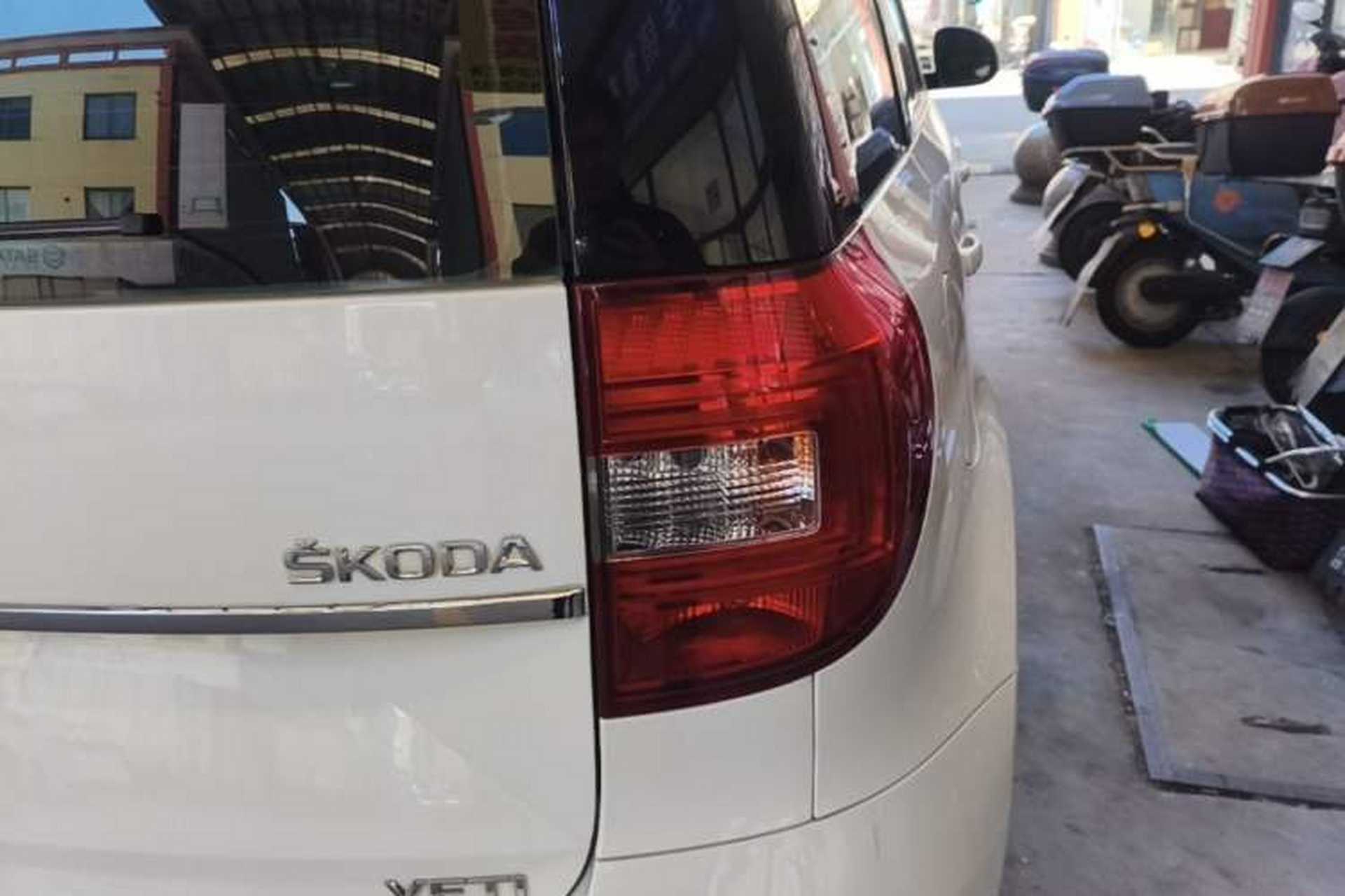 Used Skoda Yeti 2014 1.4 TSI DSG Phantom Edition Exterior 3