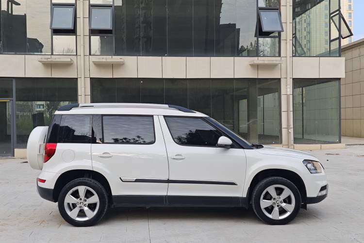 Used Skoda Yeti 2014 1.4TSI Manual Polar Edition Exterior 4