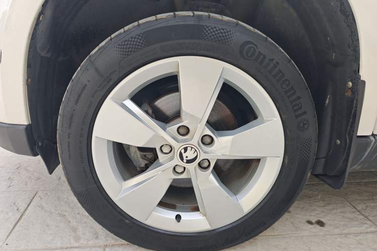 Used Skoda Yeti 2014 1.4TSI Manual Polar Edition Exterior 9