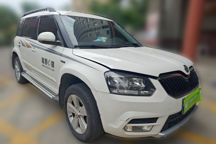 Used Skoda Yeti 2014 1.4TSI DSG Vibrant Edition Front Right 45 Deg