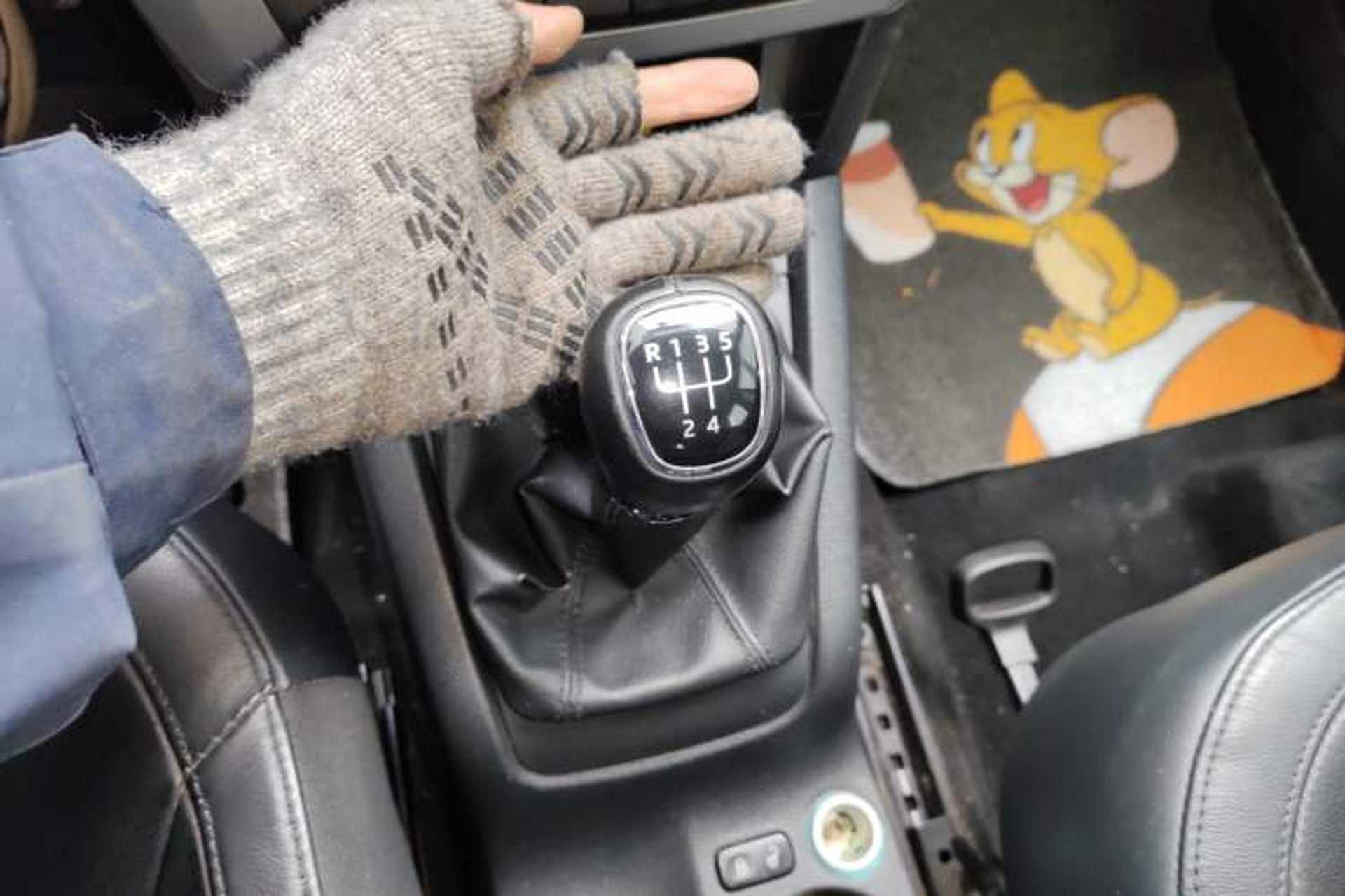 Used Skoda Yeti 2014 1.4TSI Manual Polar Edition Gear Lever