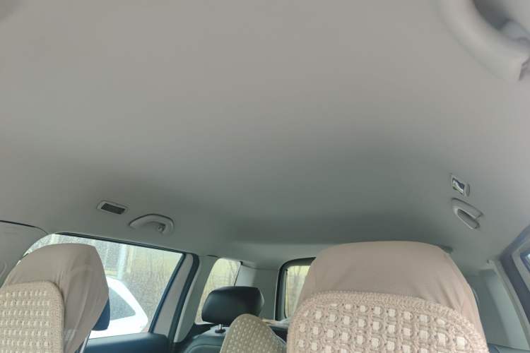 Used Skoda Yeti 2014 1.4 TSI DSG Polar Edition Headliner