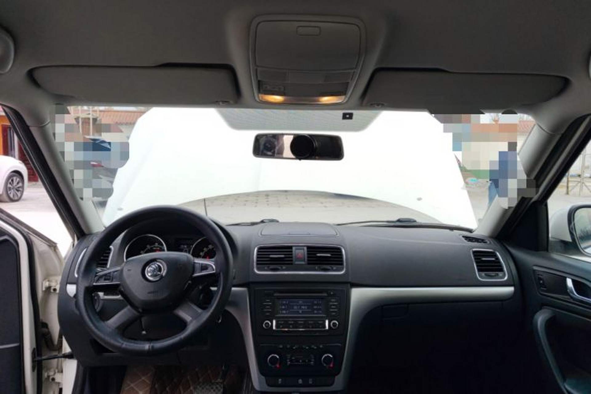 Used Skoda Yeti 2014 1.8TSI DSG Polar Edition Headliner