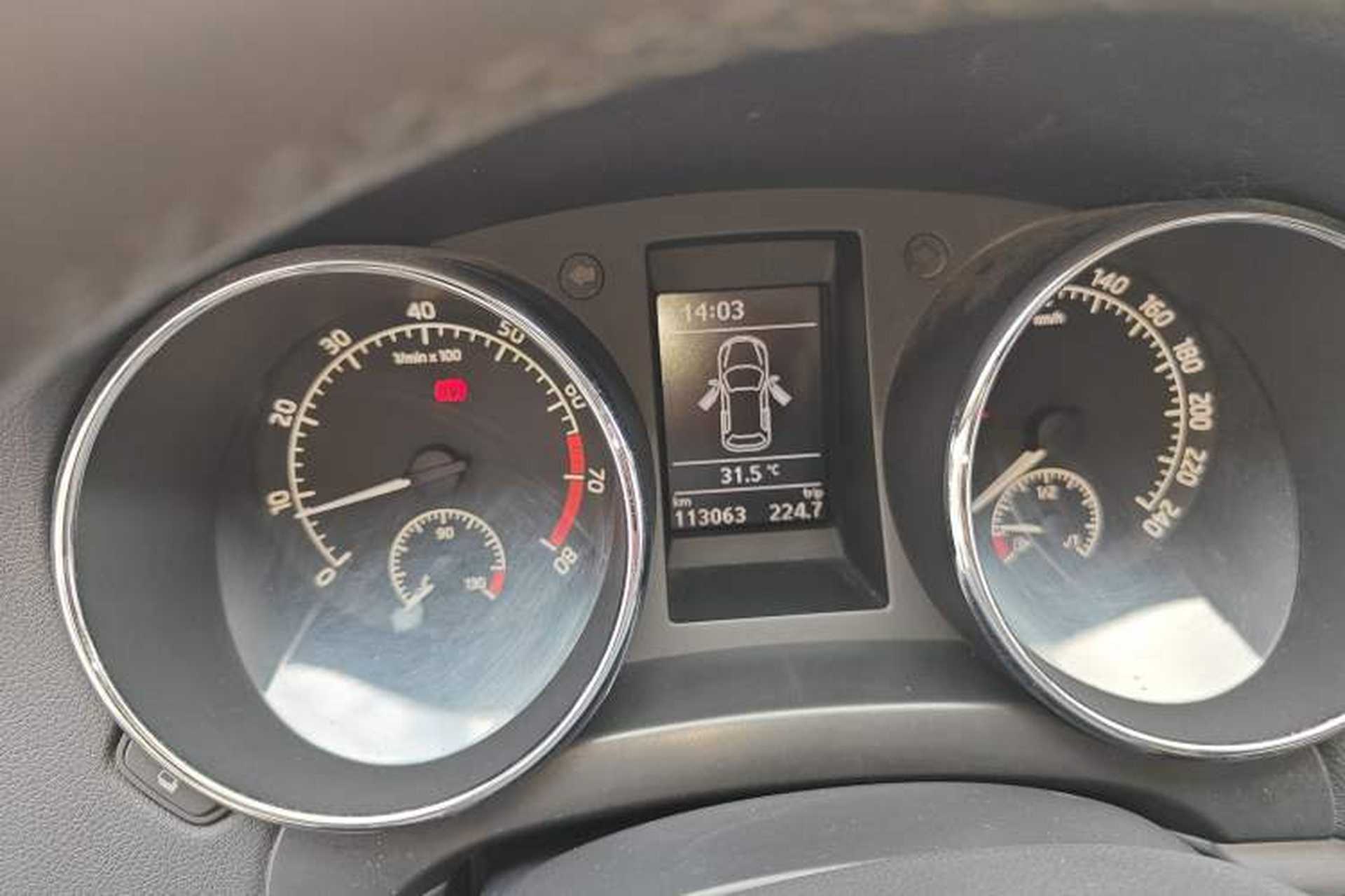 Used Skoda Yeti 2014 1.4TSI Manual Polar Edition Instrument Cluster