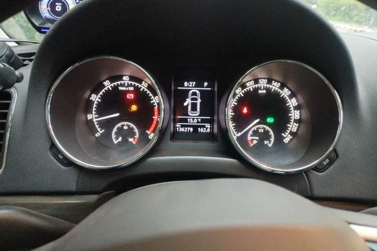 Used Skoda Yeti 2014 1.8TSI DSG All-Wheel Drive Edition Instrument Cluster