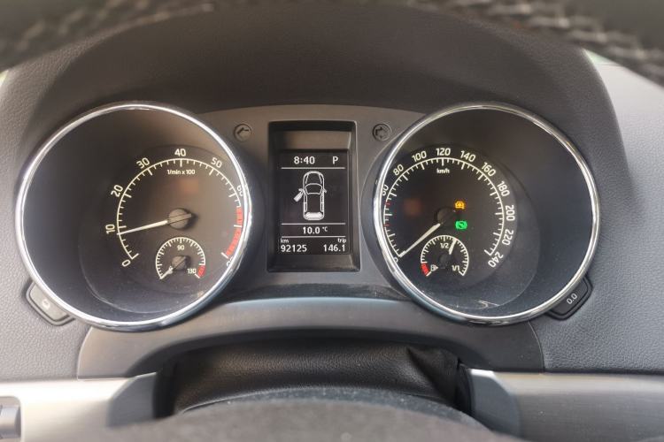 Used Skoda Yeti 2014 1.8TSI DSG Polar Edition Instrument Cluster