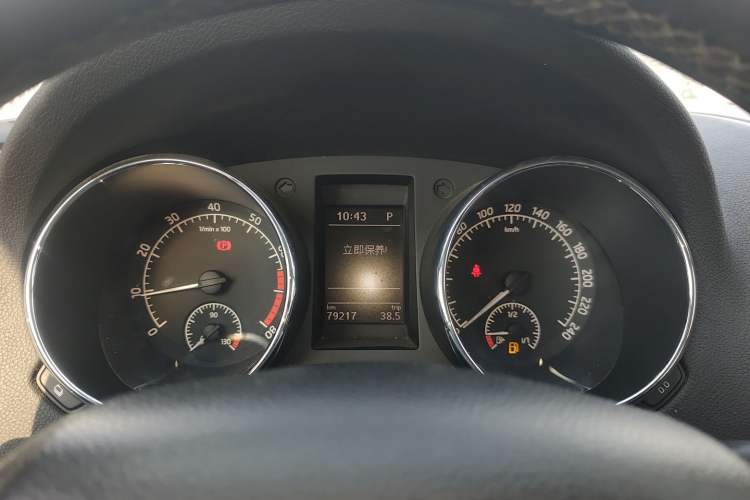 Used Skoda Yeti 2014 1.4 TSI DSG Polar Edition Instrument Cluster