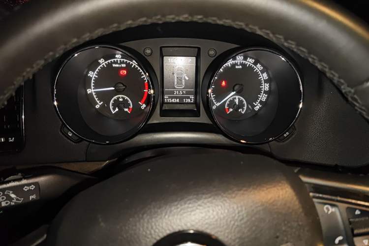 Used Skoda Yeti 2014 1.8TSI DSG All-Wheel Drive Edition Instrument Cluster