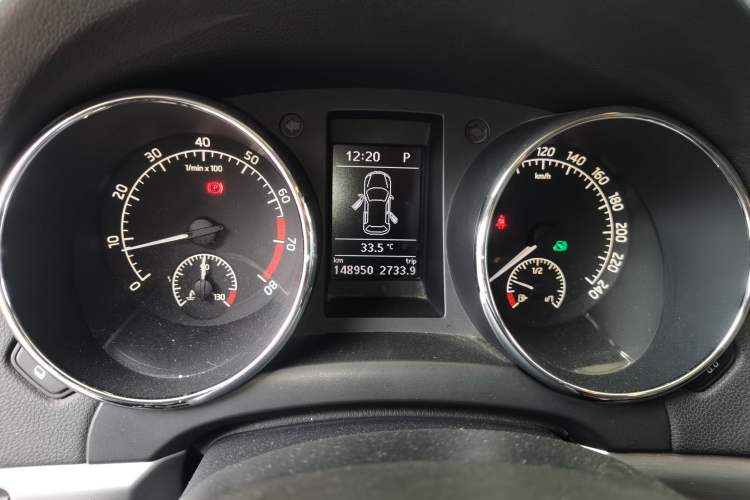 Used Skoda Yeti 2014 1.4 TSI DSG Phantom Edition Instrument Cluster