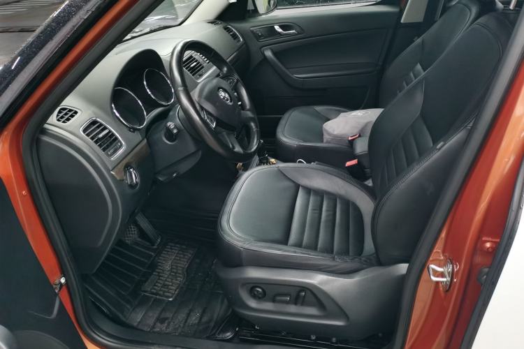 Used Skoda Yeti 2014 1.4TSI DSG All-Wheel Drive Version Left Front Seat