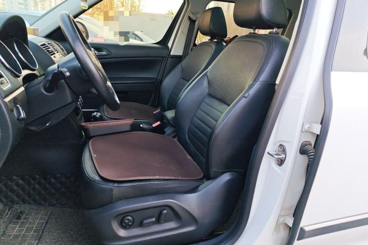 Used Skoda Yeti 2014 1.8TSI DSG All-Wheel Drive Edition Left Front Seat